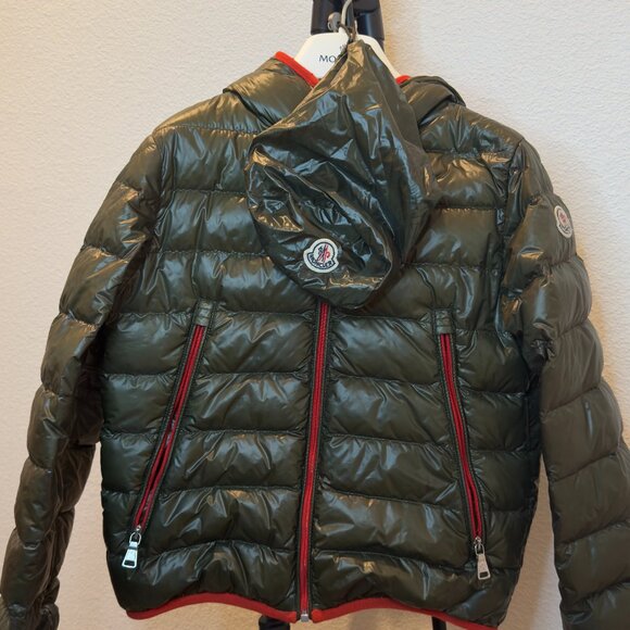 MONCLER Hooded Down Jacket Kids Size 5 Green Orange Lining - Picture 1 of 10